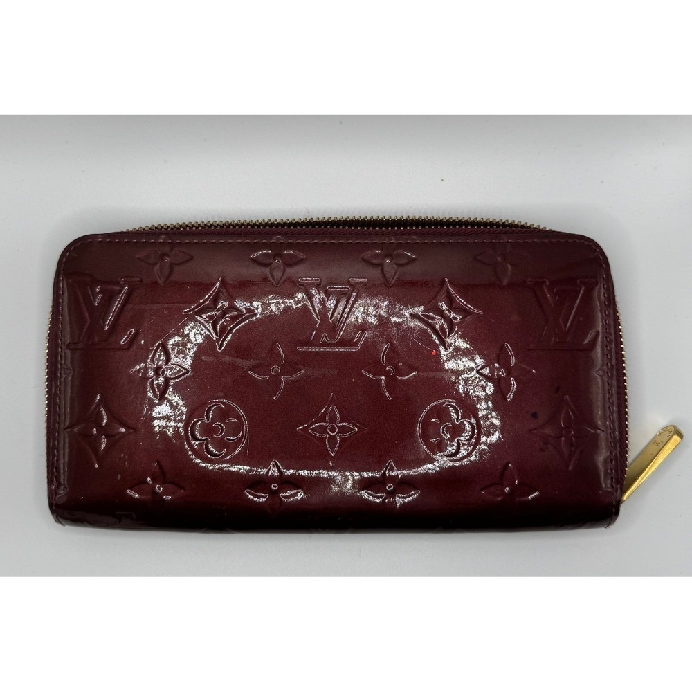 Louis Vuitton‎ with COA Wallet Cherry Monogram Vernis Leather Zip Around#399